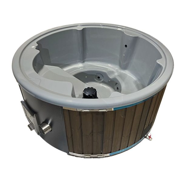 Hot Tub / Whirlpool mit integriertem Innenofen