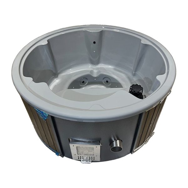 Hot Tub / Whirlpool mit integriertem Innenofen