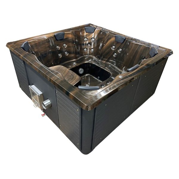 Acryl Hot Tub Whirlpool mit Internofen Ansicht leicht von oben